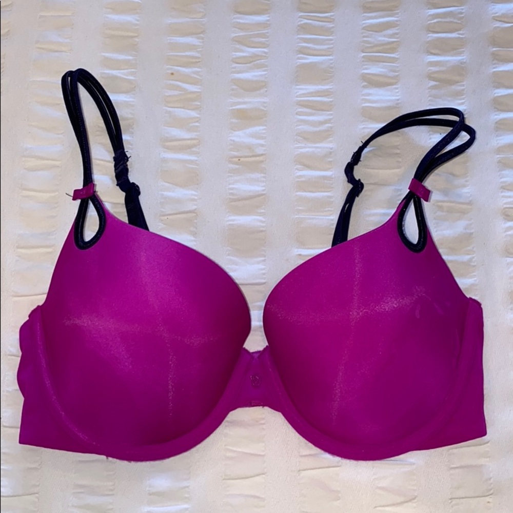 Purple/pink Victoria’s Secret bra